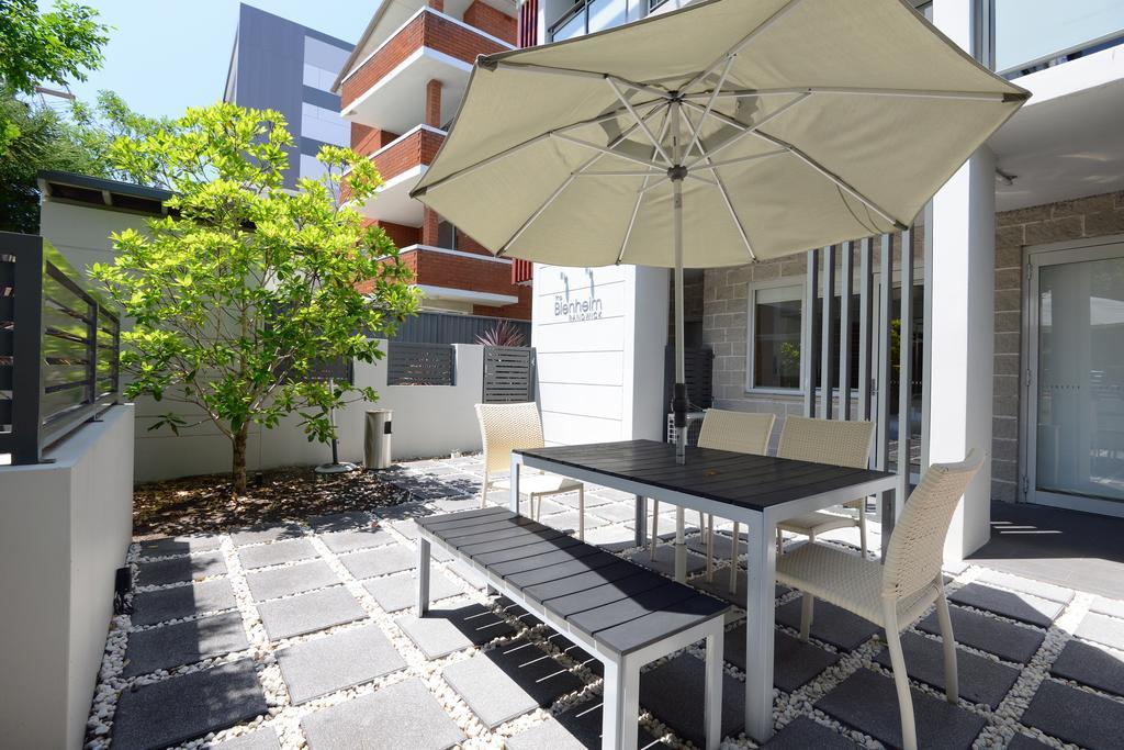 Hotel The Blenheim Sydney Exterior foto